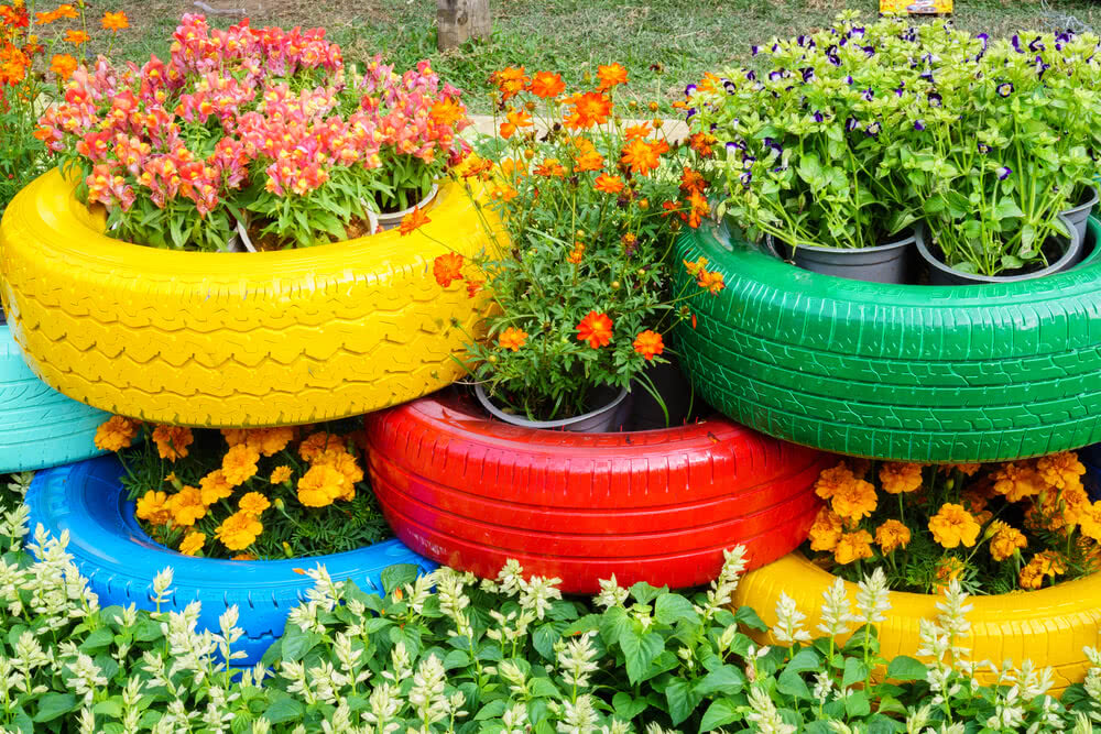 Creative Landscape Tyre Garden Design